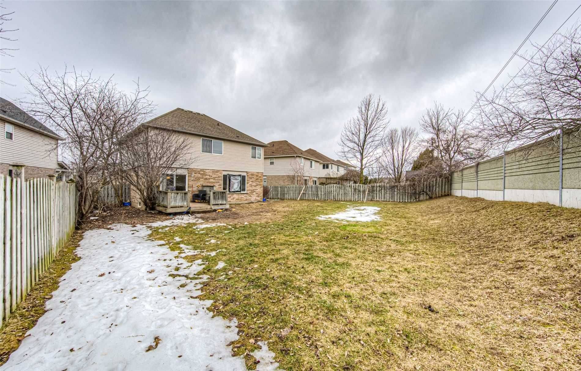 Waterloo, ON N3C 4J8,75 Kroeger CRES