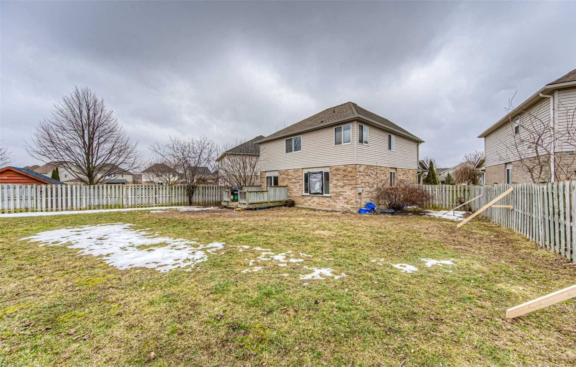 Waterloo, ON N3C 4J8,75 Kroeger CRES