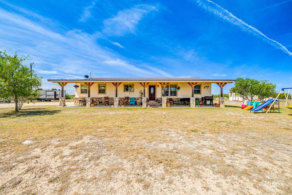 Mertzon, TX 76941,2280 Bull Run Rd