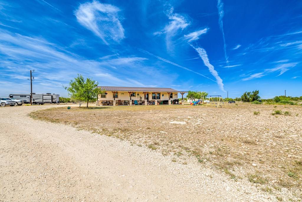 Mertzon, TX 76941,2280 Bull Run Rd