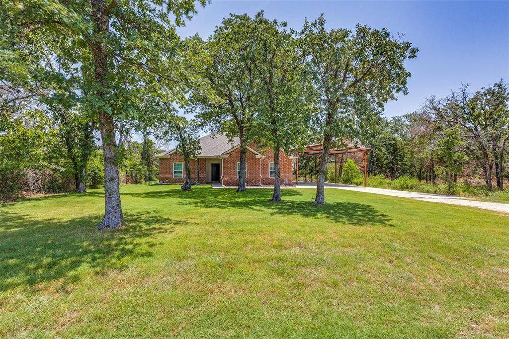 Azle, TX 76020,304 Cedarwood Street