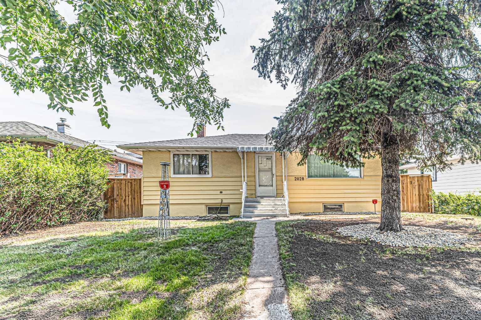 Calgary, AB T2E 3Z1,2028 6 ST NE