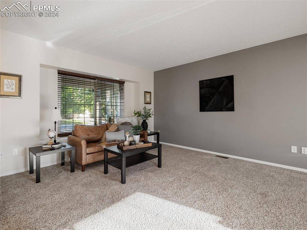 Colorado Springs, CO 80920,8026 Scarborough DR