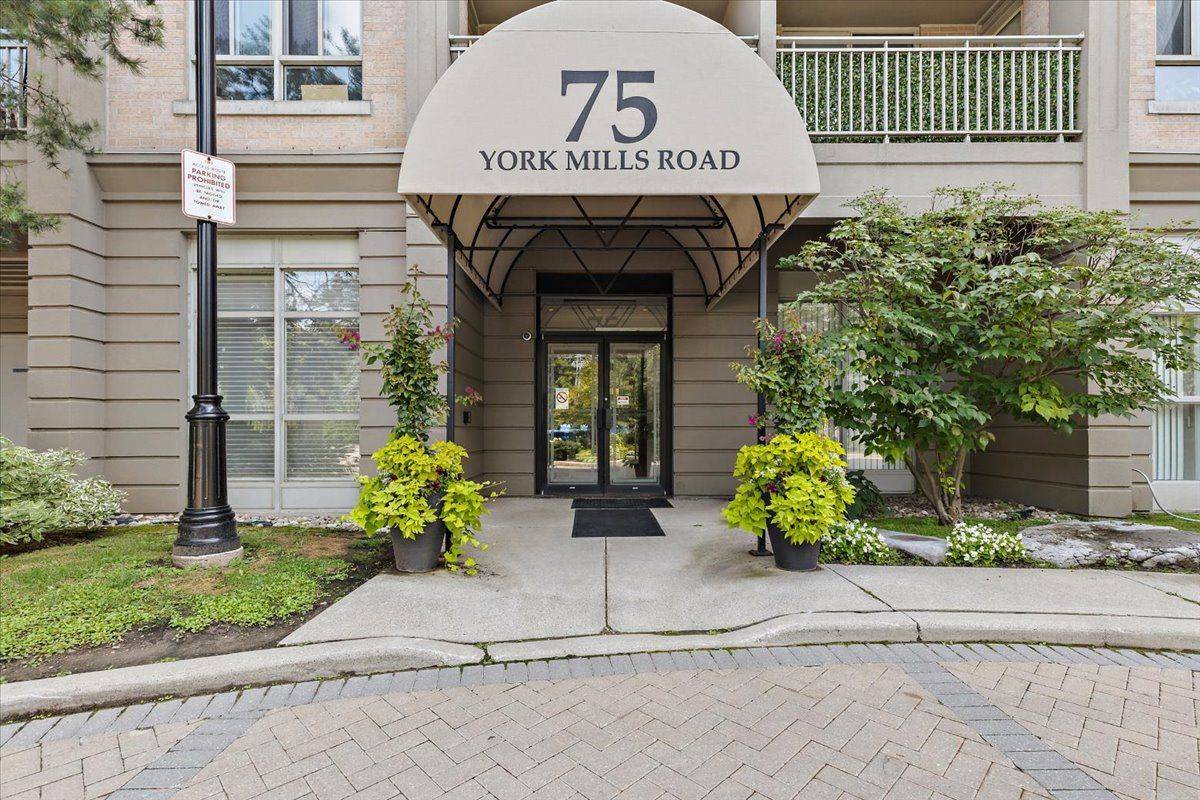 Toronto C12, ON M2P 2E7,75 York Mills RD #511