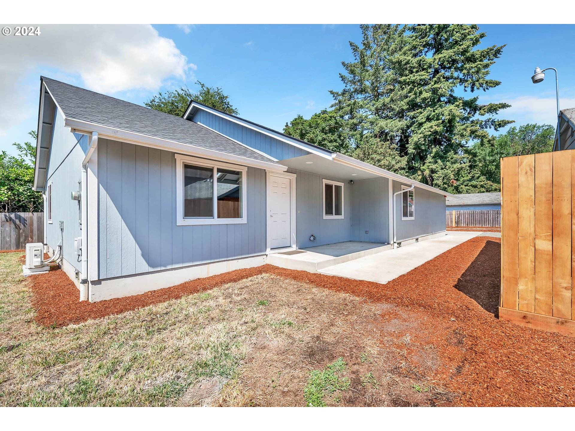 Eugene, OR 97404,1321 MAXWELL RD