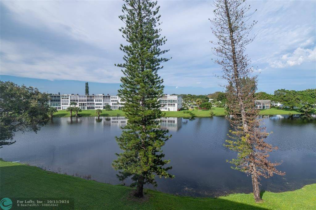 Deerfield Beach, FL 33442,4035 Cambridge B  #4035