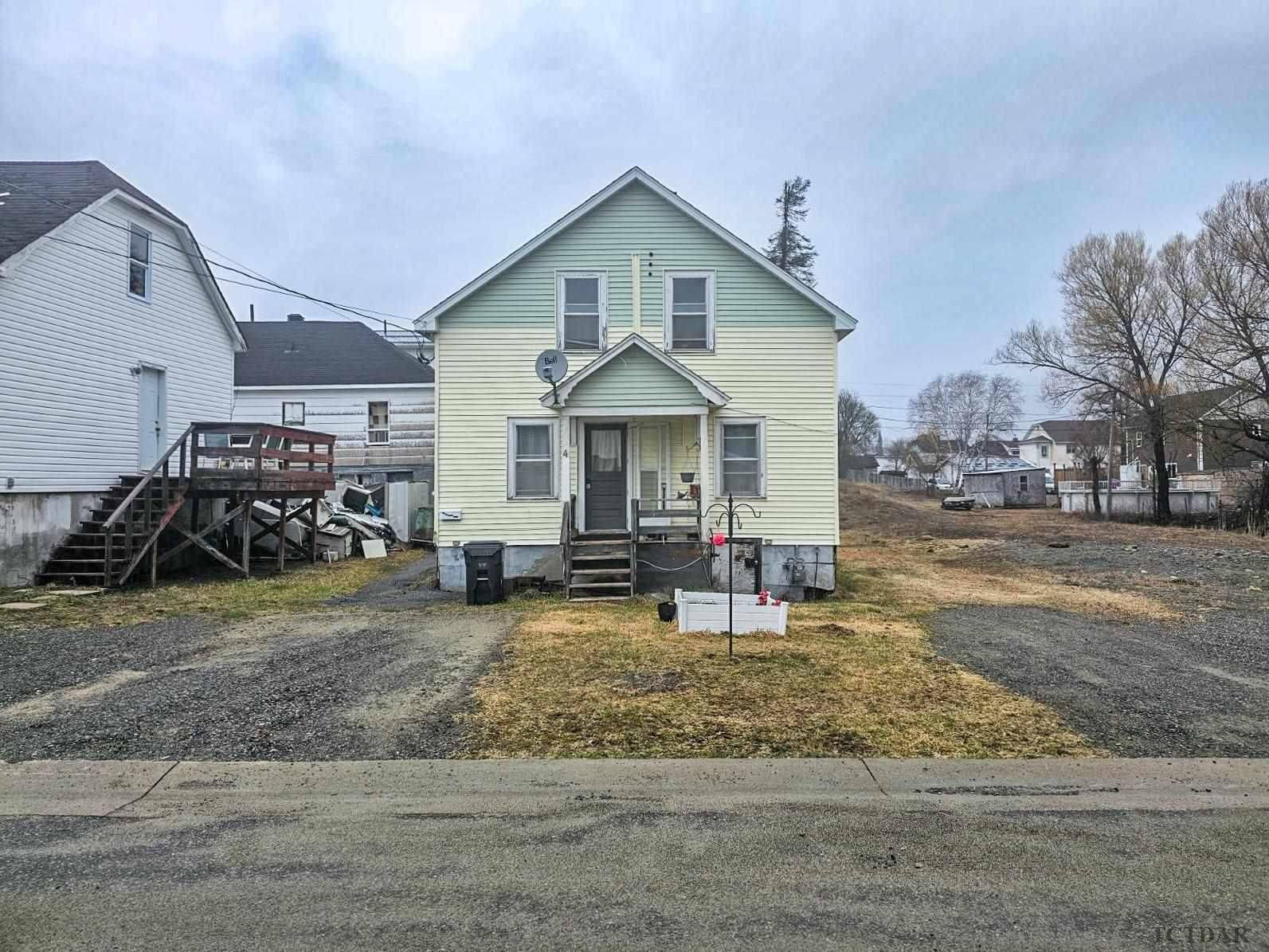 Kirkland Lake, ON P2N 2S3,4 FOLGER ST