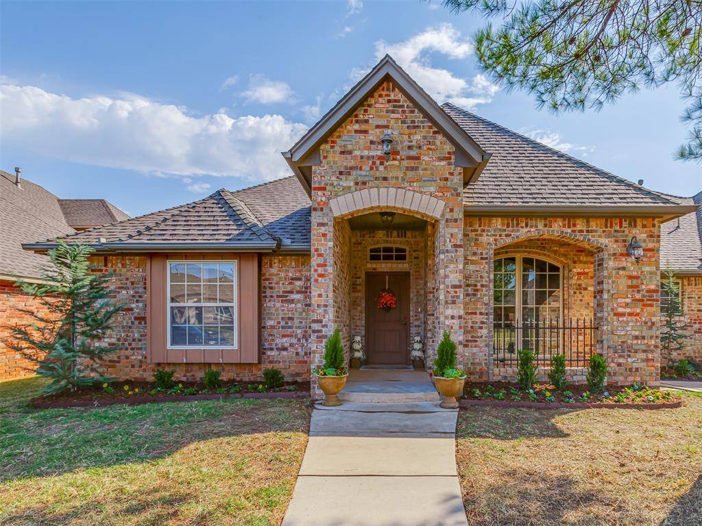 Edmond, OK 73012,17408 Hawks Tree Lane