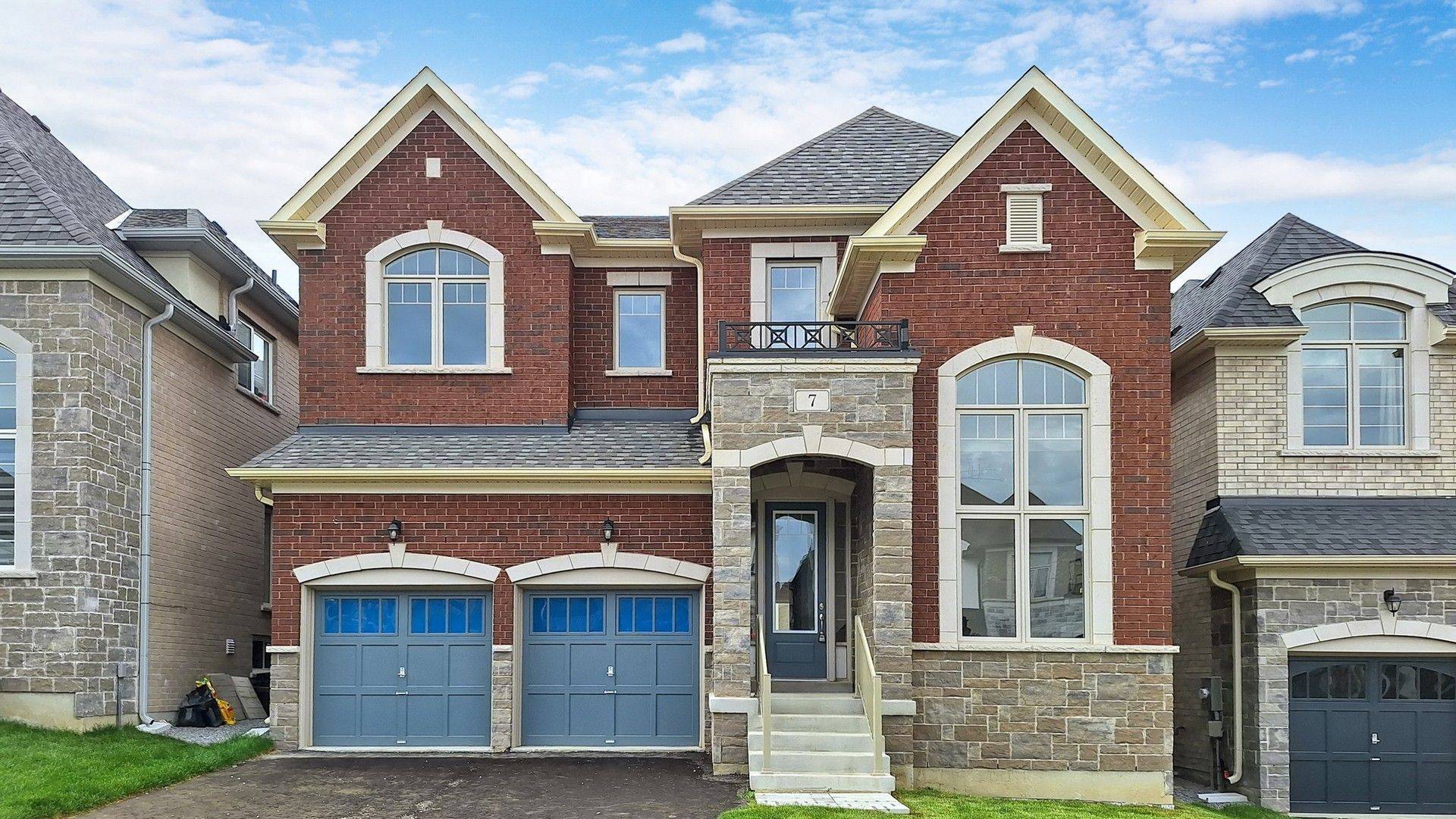 East Gwillimbury, ON L9N 0T7,7 Goodwin CT