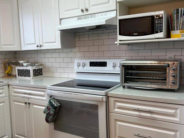 Kamloops, BC V2B 3L8,1 1876 TRANQUILLE RD