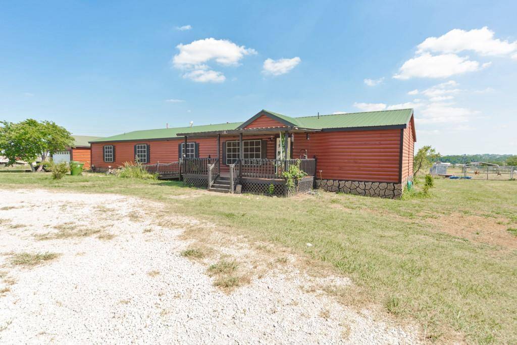 Rhome, TX 76078,431 County Road 4421