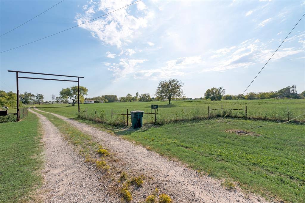 Quinlan, TX 75474,1541 Private Road 2542