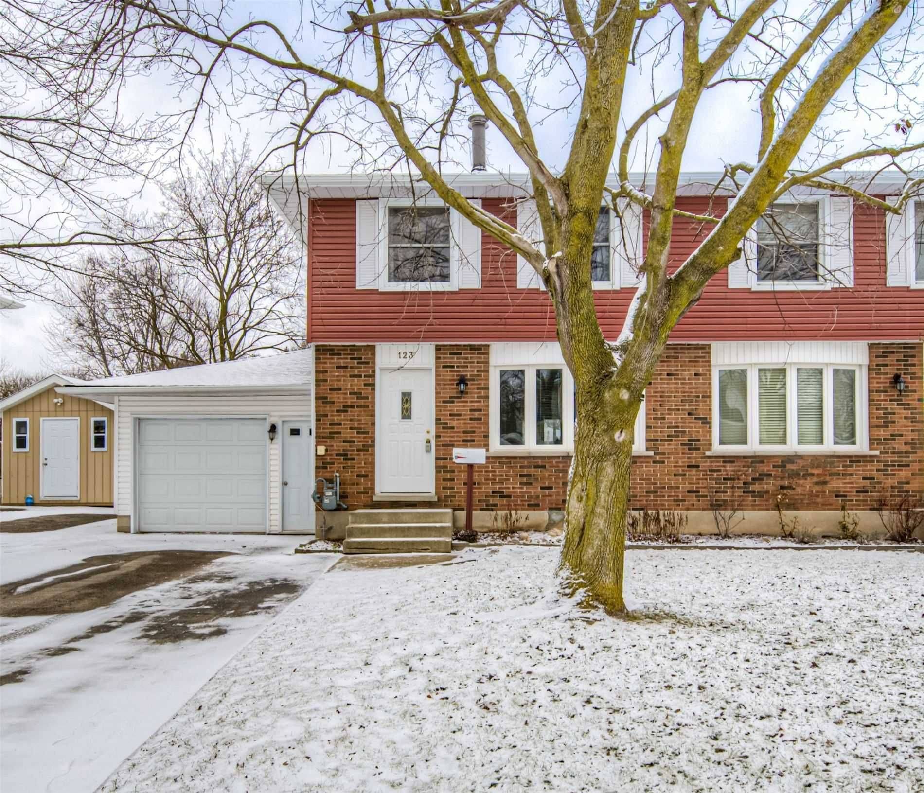 Waterloo, ON N3A 2B8,123 Astor CRES