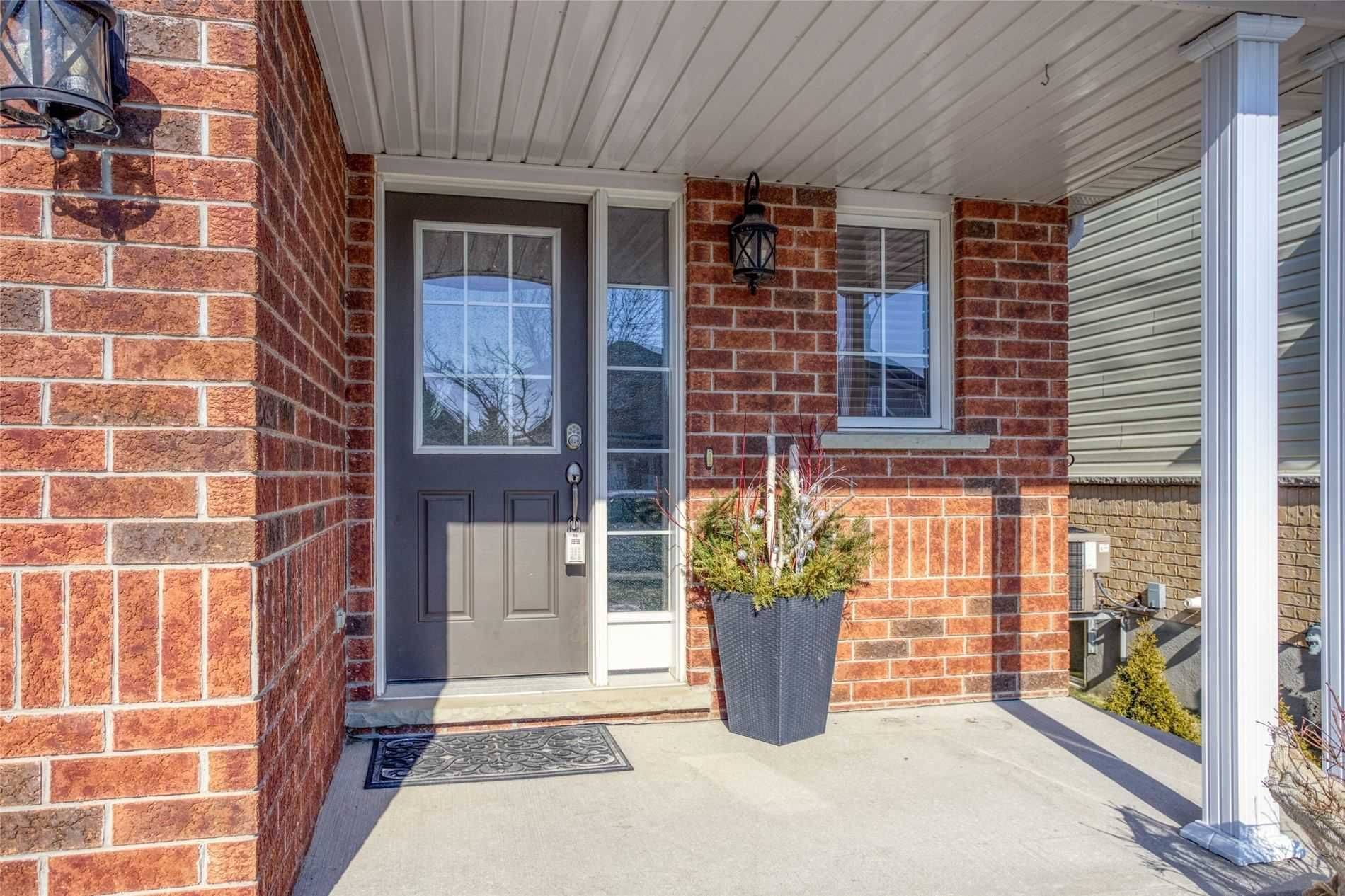 Woolwich, ON N3B 3M8,126 Porchlight DR