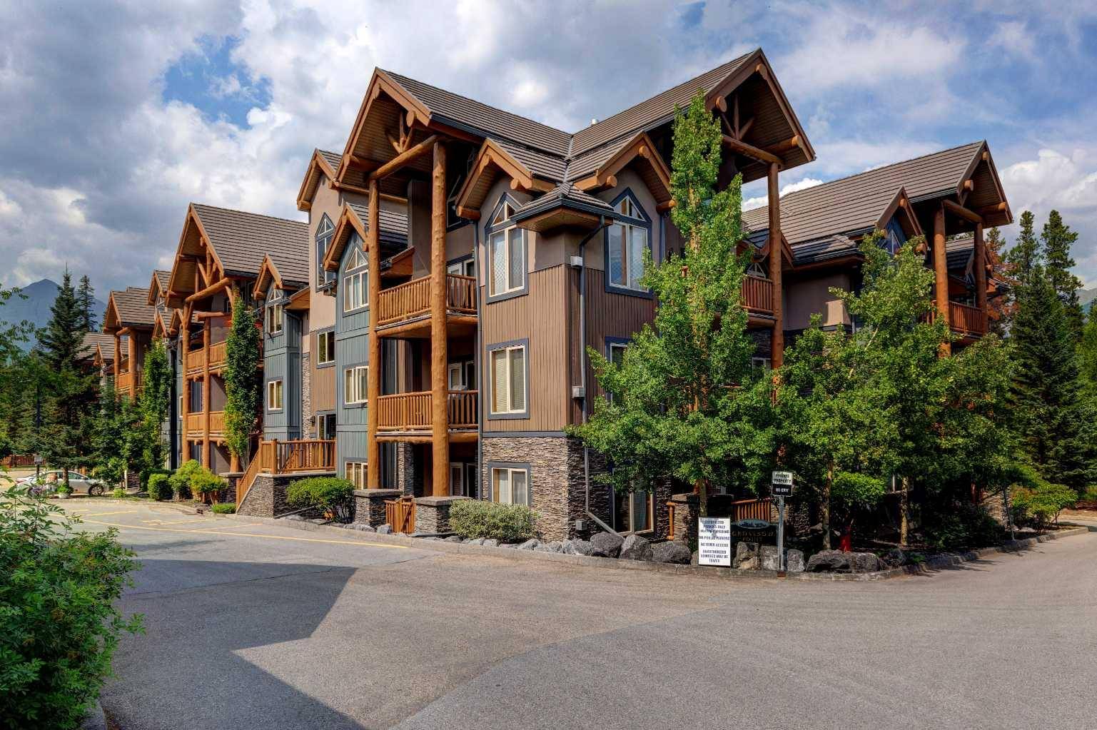 Canmore, AB T1W 3H7,175 Crossbow PL #303