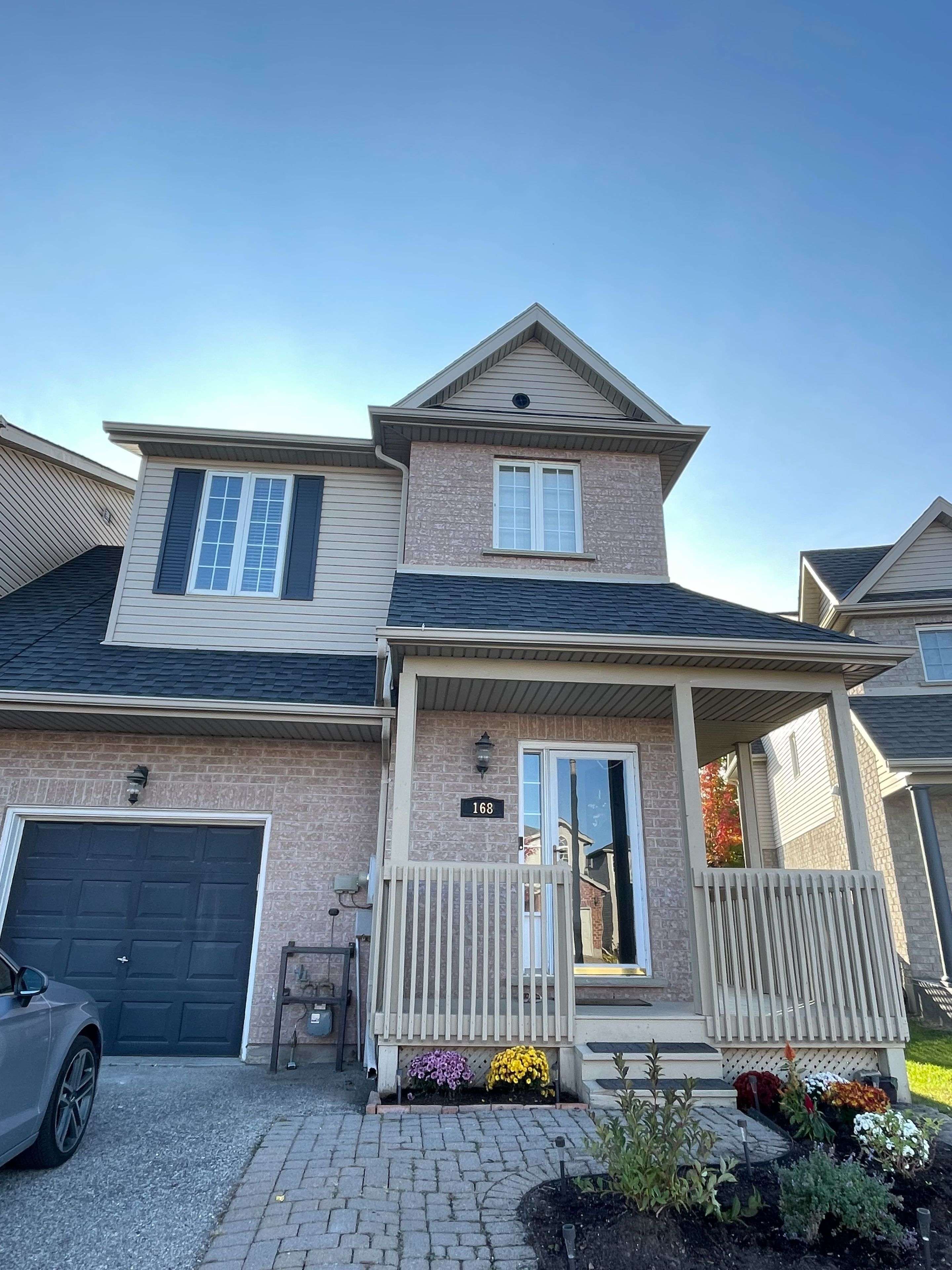 Kitchener, ON N2E 3T2,168 Windflower DR