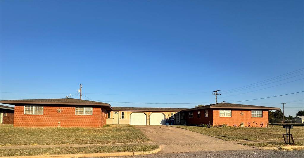 Burns Flat, OK 73647,404 W Chickasaw Trail #A