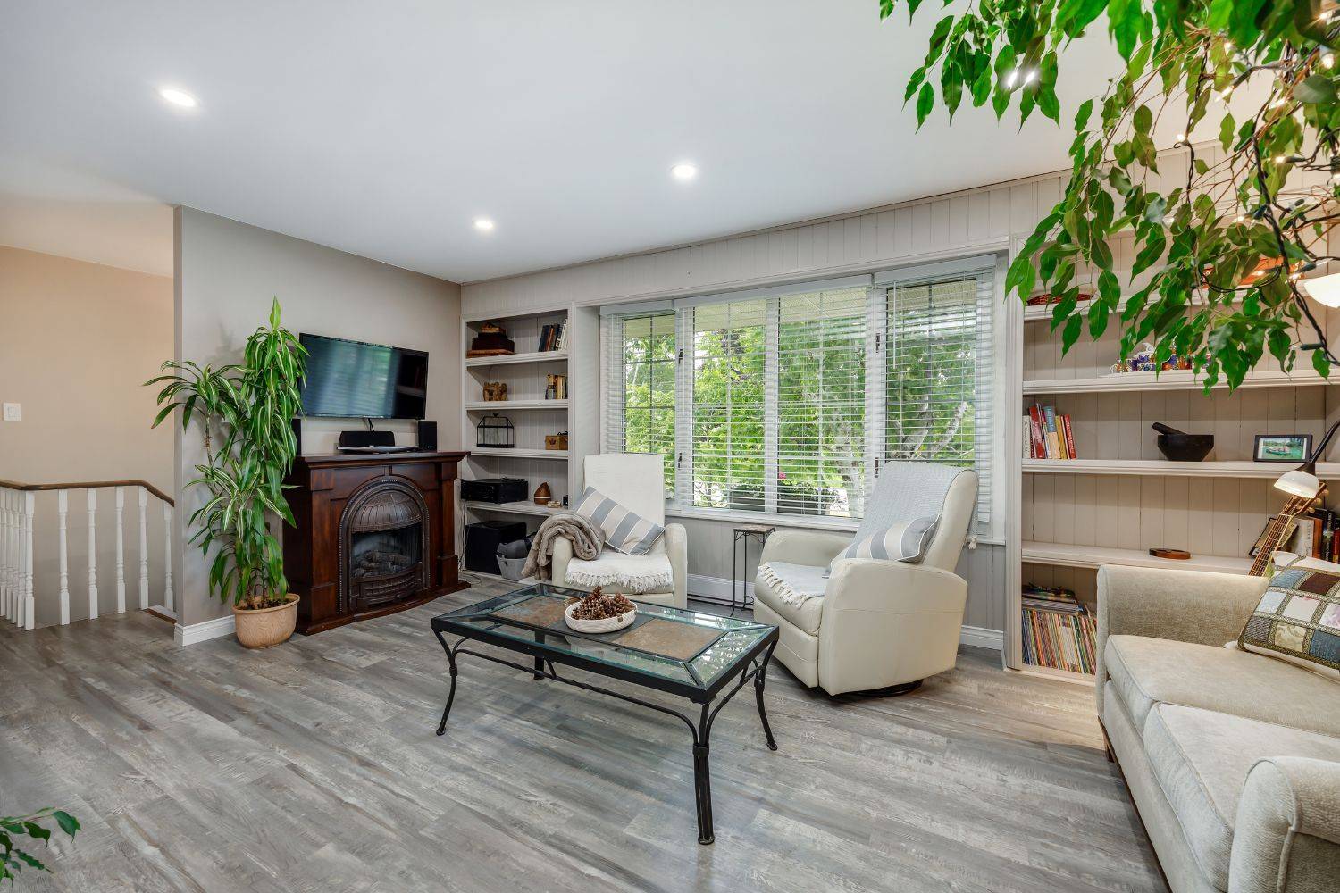 Scugog, ON L0B 1B0,111 Greensboro DR