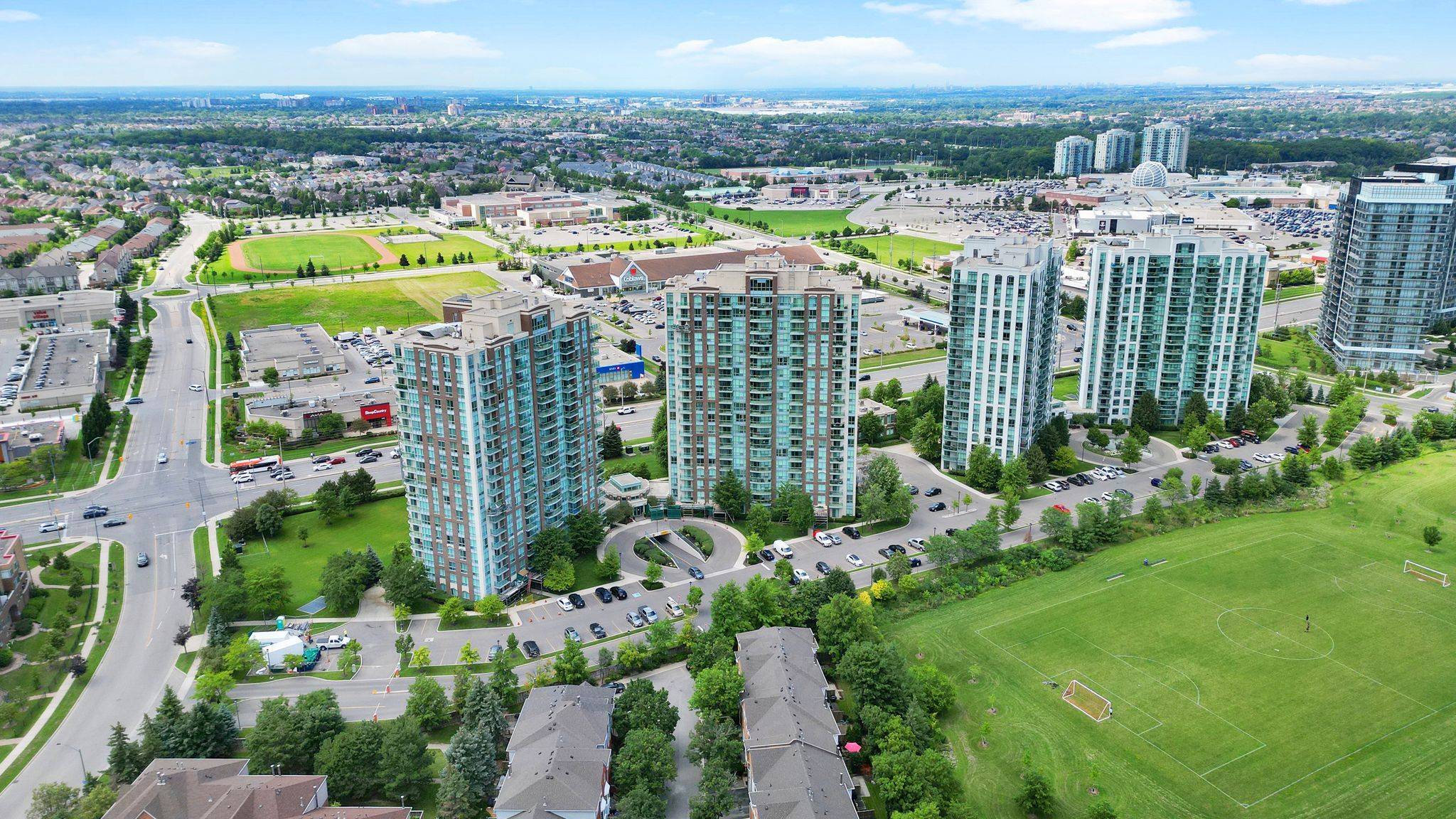 Mississauga, ON L5M 7R9,4889 Kimbermount AVE #1610