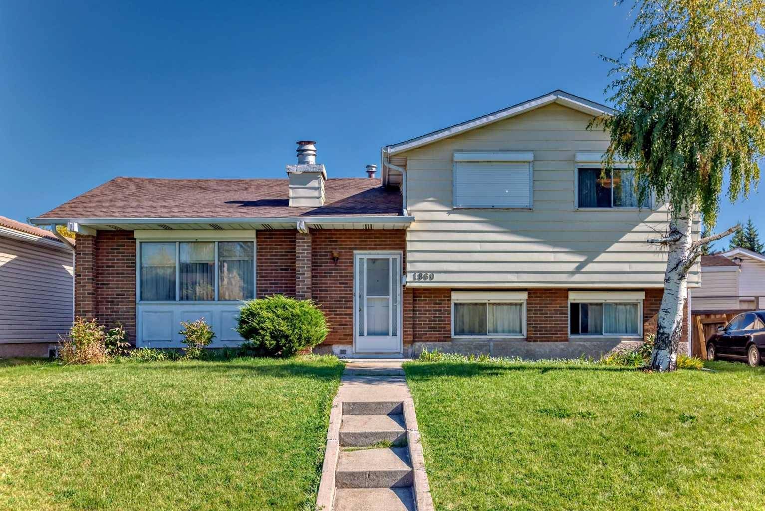 Calgary, AB T1Y 2V4,1860 48 ST NE