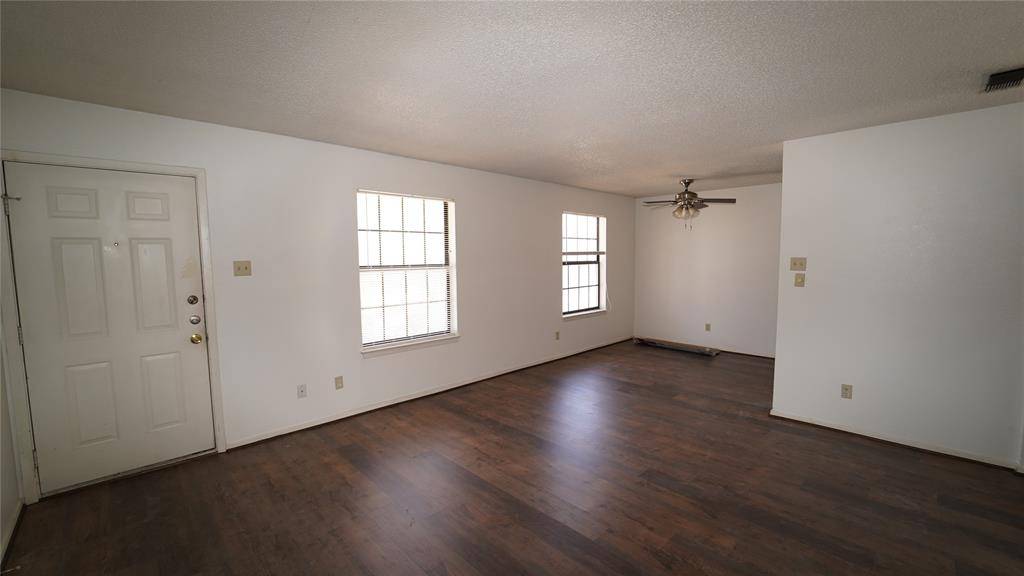 Weatherford, TX 76086,511 W Oak Street #14