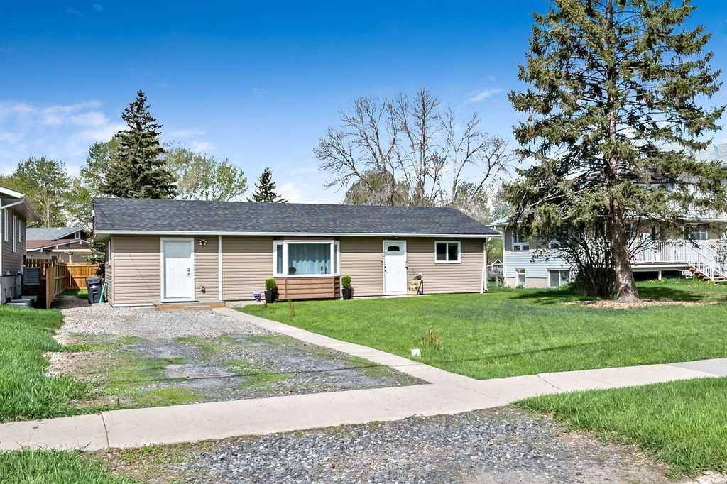 High River, AB T1V 1G6,77 2 ST SE