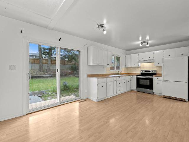 2173 GLENWOOD DRIVE, Kamloops, BC V2C 4G8