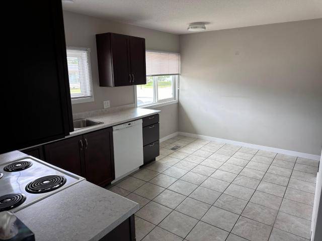 372/374 MCGOWAN AVE, Kamloops, BC V2B 2N7