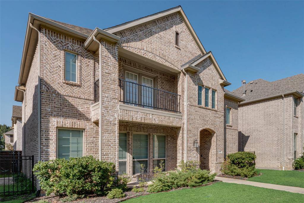 Irving, TX 75060,440 Renaissance Lane