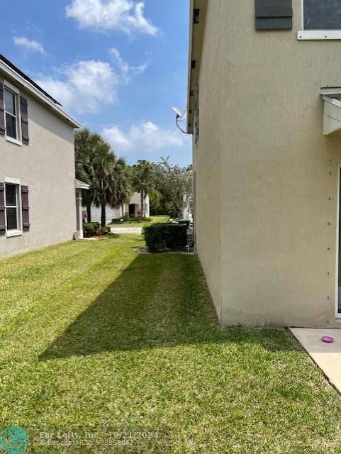 Greenacres, FL 33463,3770 Whitney Park Ln