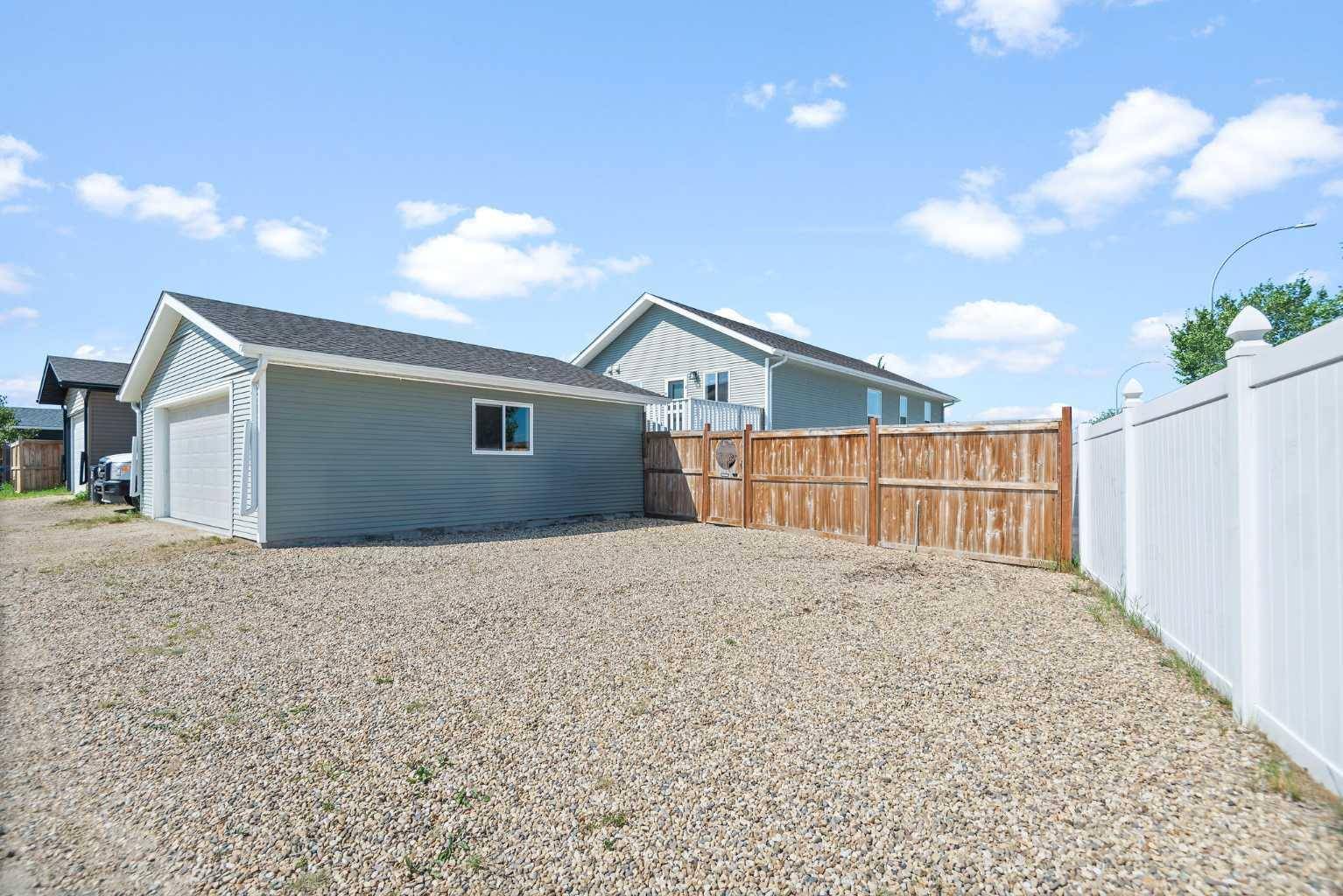 Blackfalds, AB T4M 0B5,5661 Prairie Ridge AVE