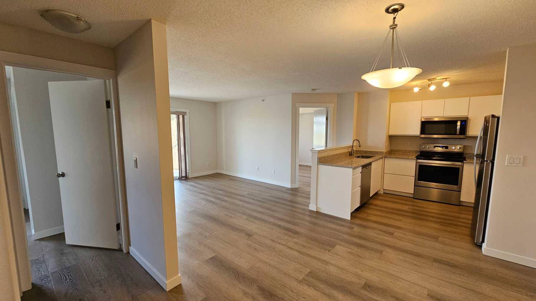 Calgary, AB T3G 5N5,4000 Citadel Meadow PT NW #311