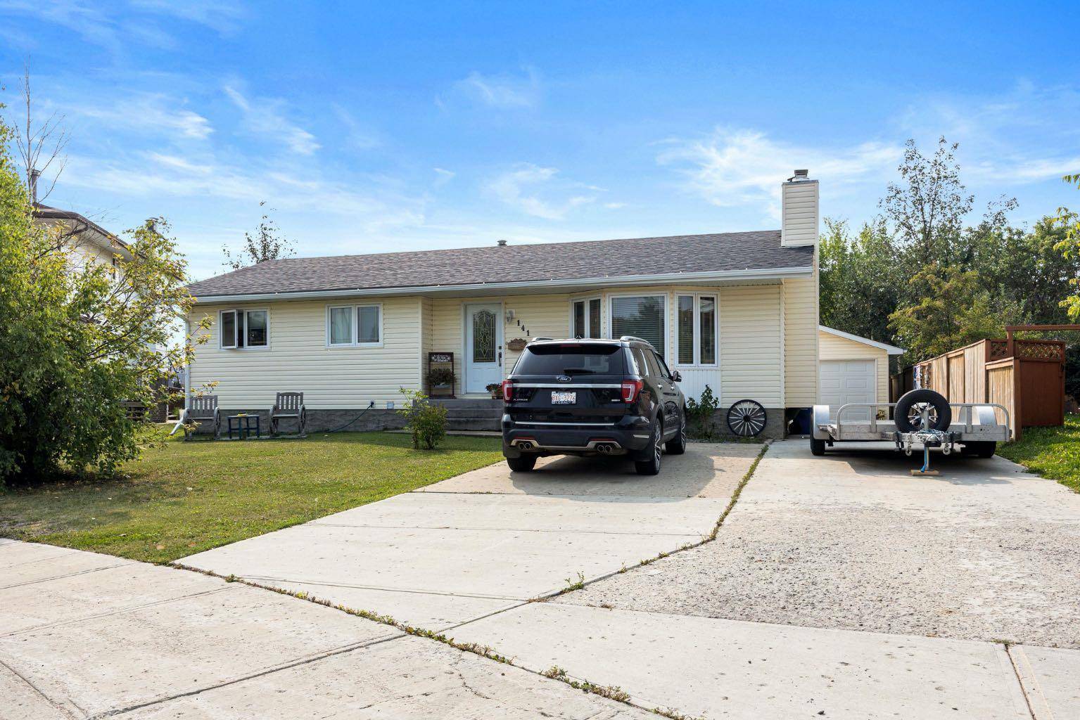 Fort Mcmurray, AB T9K 1G4,141 Caldwell CRES