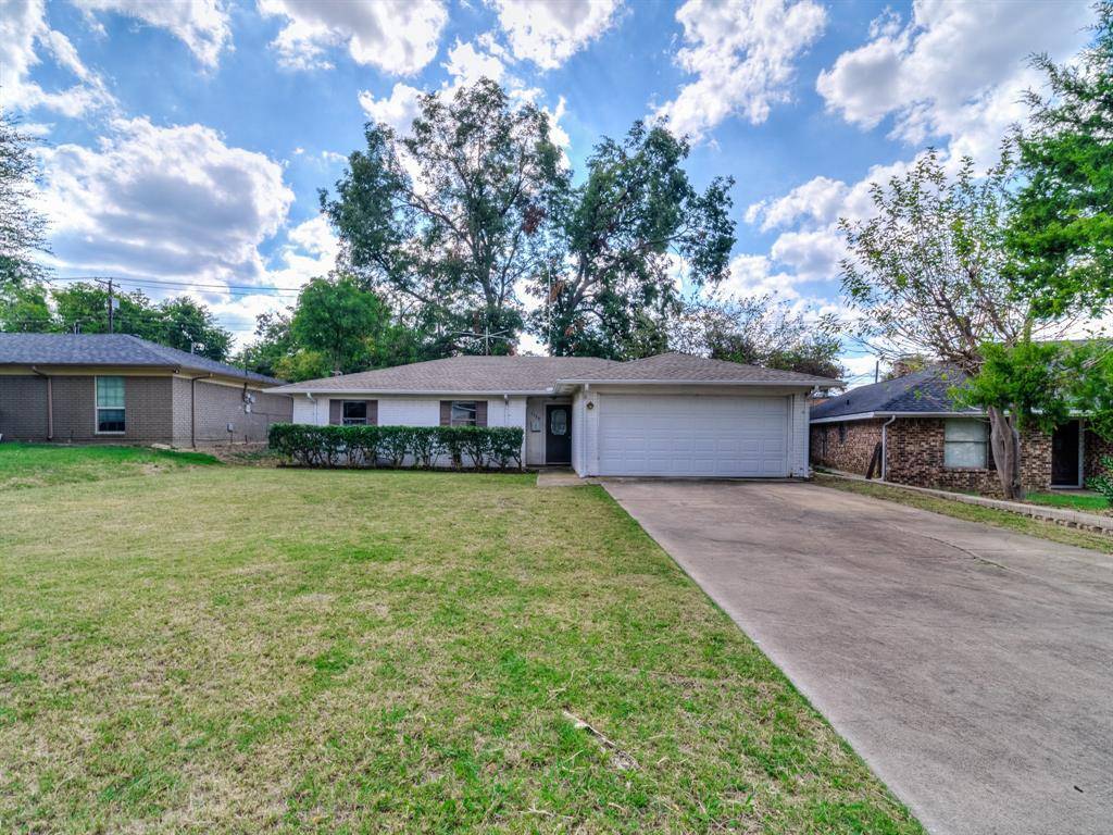 Carrollton, TX 75006,1708 Moonbeam Lane