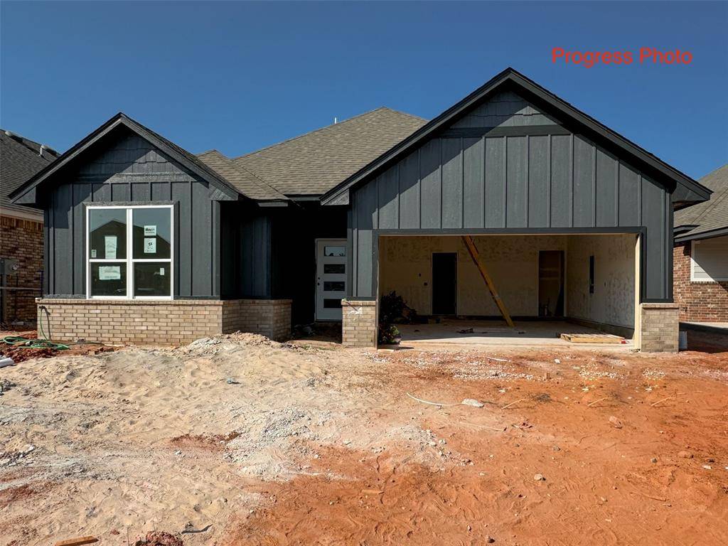 Edmond, OK 73013,16213 Whistle Creek Boulevard