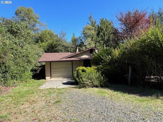 Coquille, OR 97423,94821 RAMBLEWOOD LN