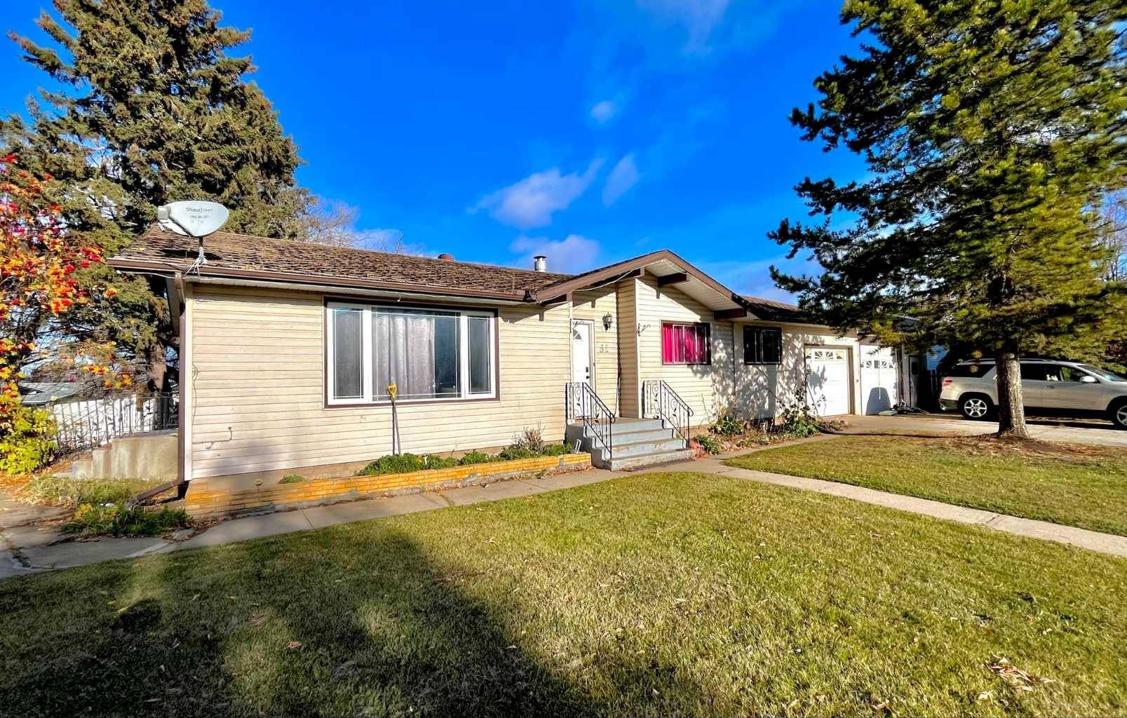 Lac La Biche, AB T0A 2C0,32 Lakeview CRES