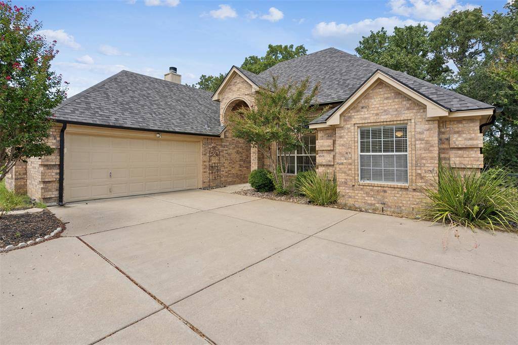 Weatherford, TX 76087,2029 Country Brook Drive