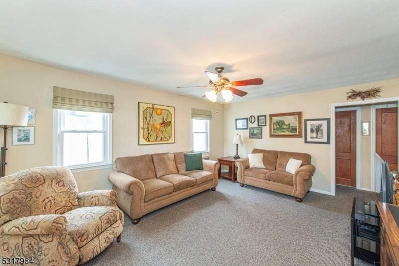 Parsippany-troy Hills Twp., NJ 07054,161 Flemington Dr