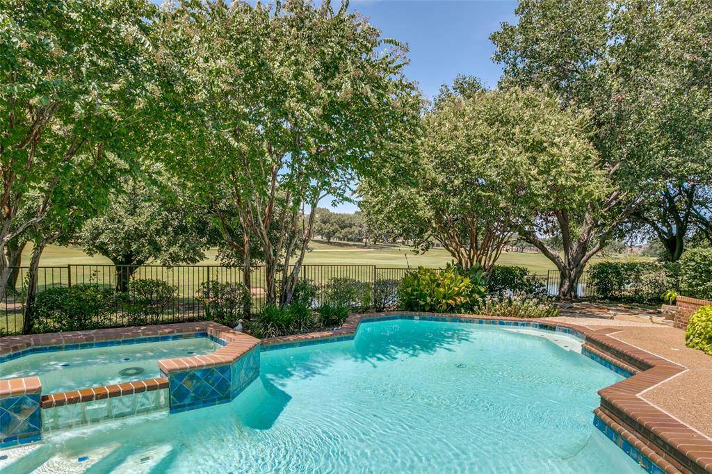 Irving, TX 75063,700 Creekside Court