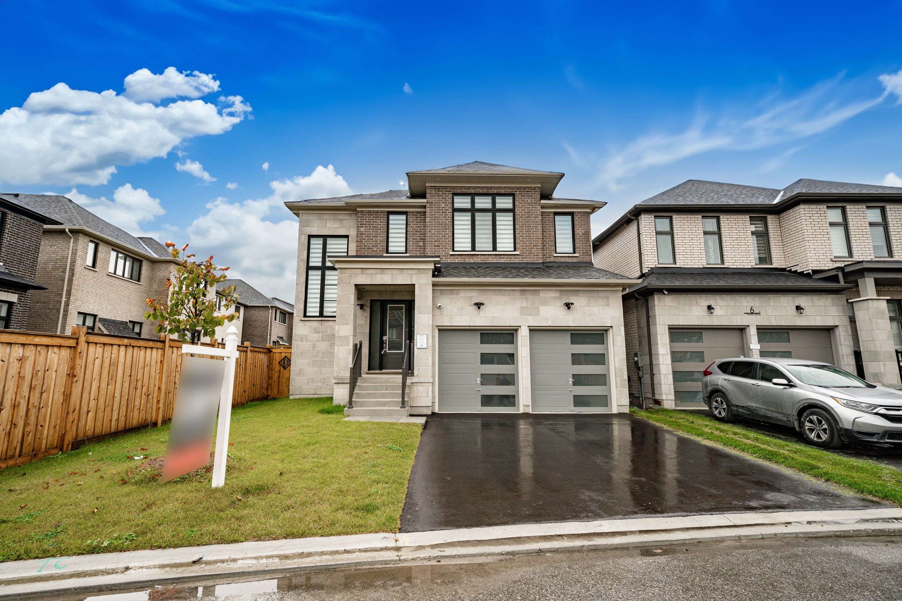 Whitchurch-stouffville, ON L4A 7X4,48 Joiner CIR