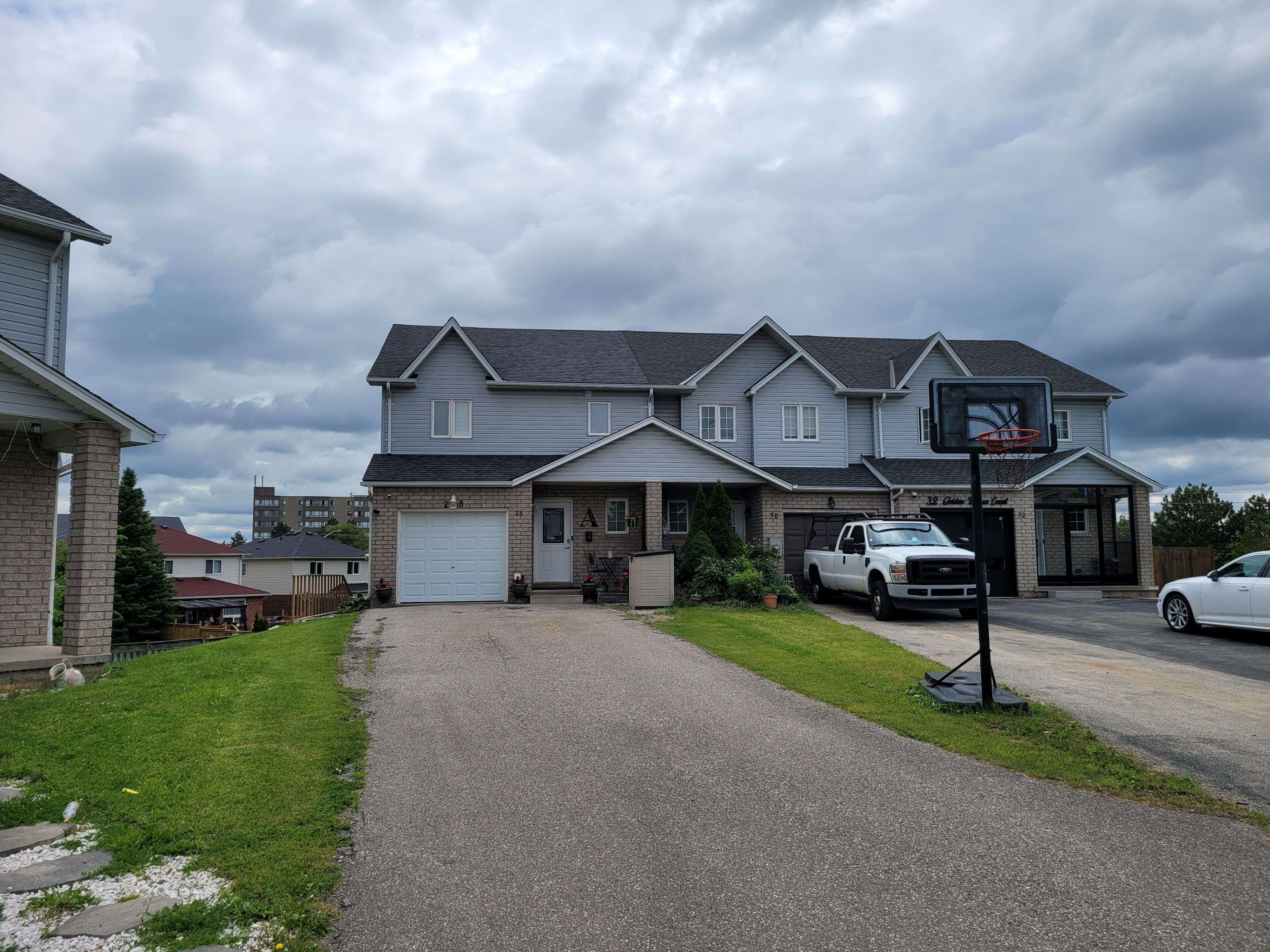 Kitchener, ON N2N 3L2,28 Golden  Terrace CT