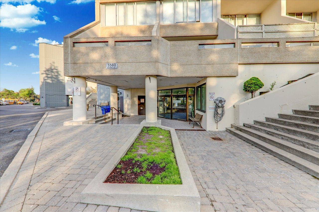 Toronto E11, ON M1B 2L3,5580 Sheppard AVE E #603