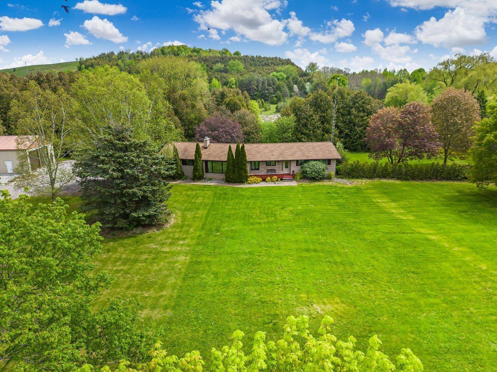 Scugog, ON L0C 1B0,19595 Highway 12 N/A