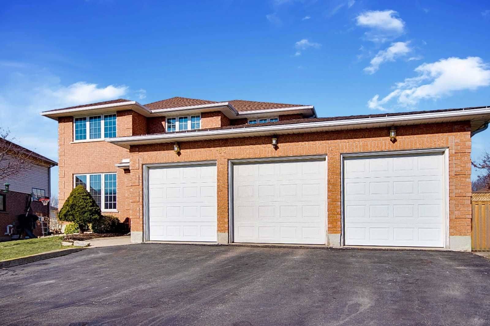 Kitchener, ON N2A 4B1,66 Susan CRES