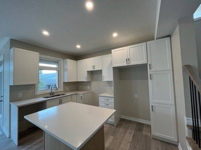 Greater Napanee, ON K7R 3Y1,249 Heritage Park DR