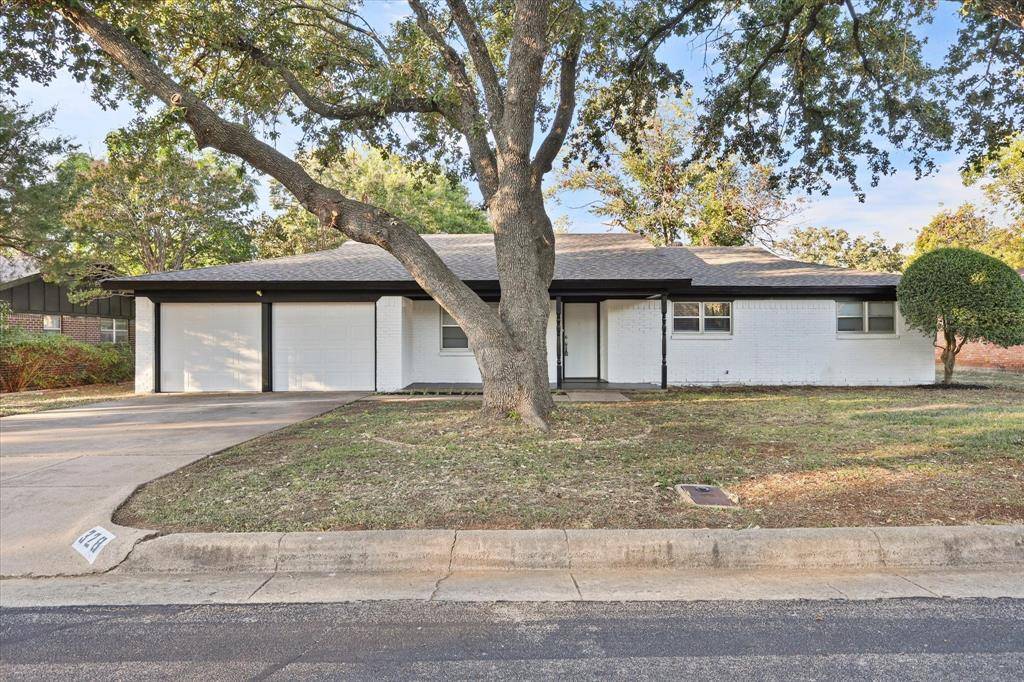 Fort Worth, TX 76134,328 Chateau Drive