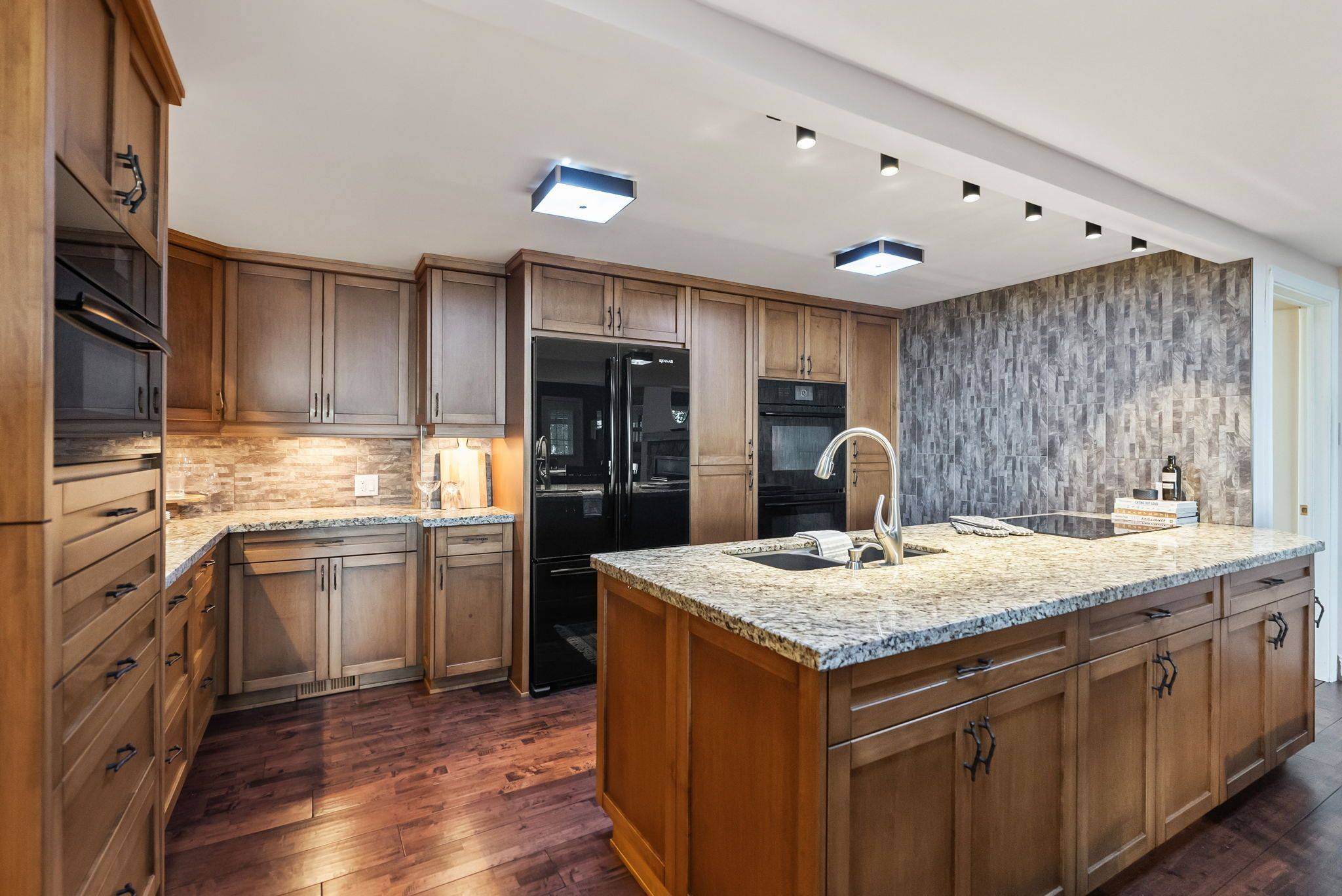 Scugog, ON L9L 1B4,74 Lakeside Beach RD