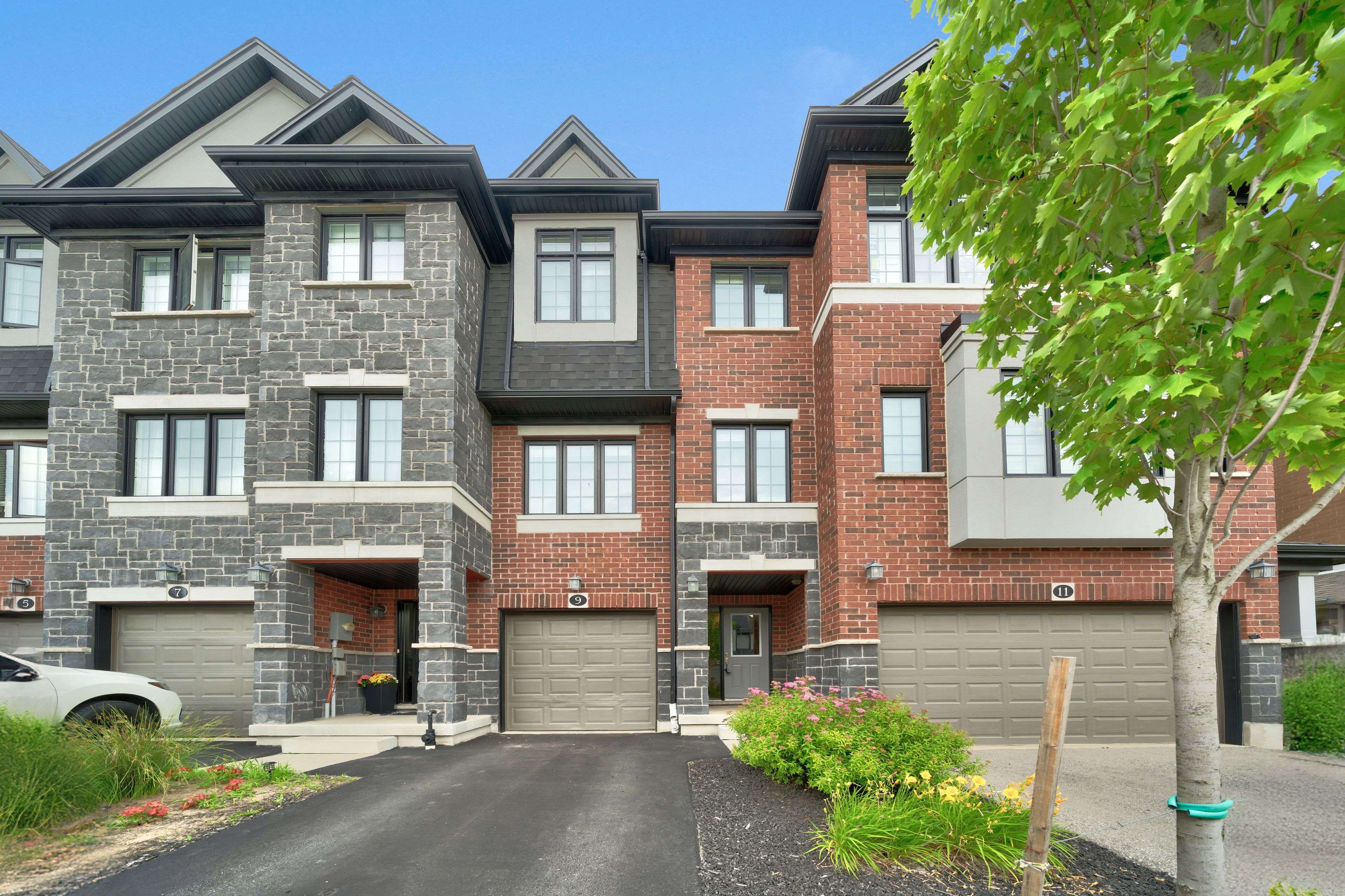 Kitchener, ON N2P 0J2,9 Ridgemount ST