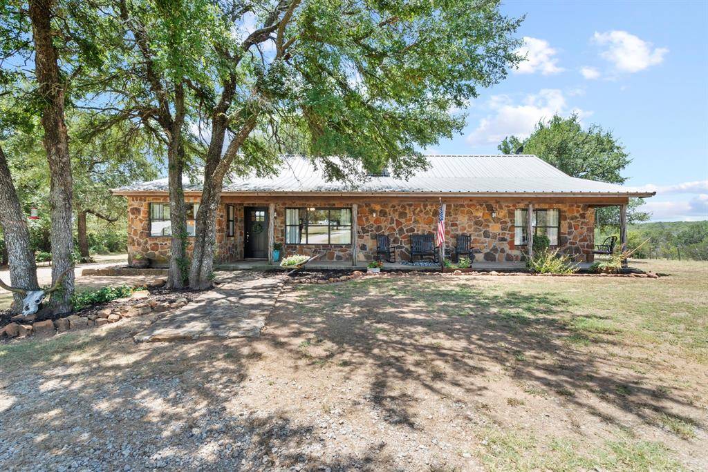 Palo Pinto, TX 76484,4371 Chesnut Mountain Road